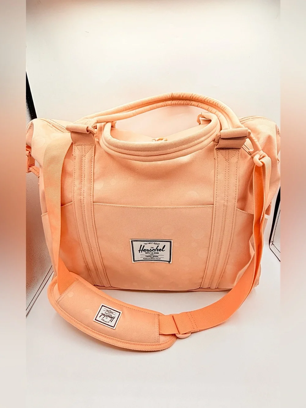 Herschel Strand Diaper Bag Peach Polka Dot Baby Bag w/ Changing Pad Tote 24L
